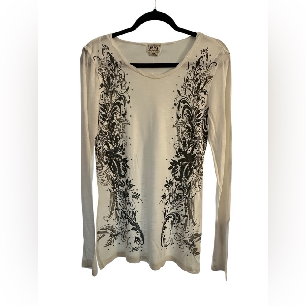 Ariat White Rayon shirt size M